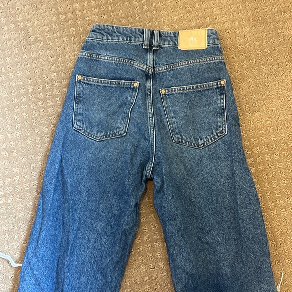 Zara High Rise Flared Ripped Jeans - Picture 3 of 4